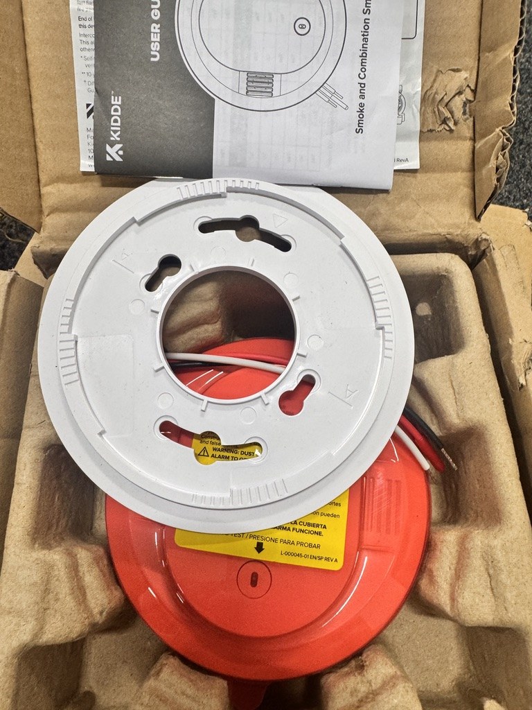 Kidde Hardwired Smoke Detector, 10-Year Battery Backup, Interconnectable, LED Warning Light Indicators