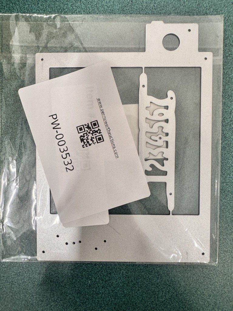 Camera Frame Metal Die Cuts, Camera Photo Frame Cutting Dies Cut Stencils for DIY Scrapbooking Cards Decorative Embossing Paper Dies for Scrapbooking Card Making