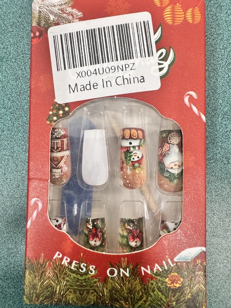 Christmas Press on Nails