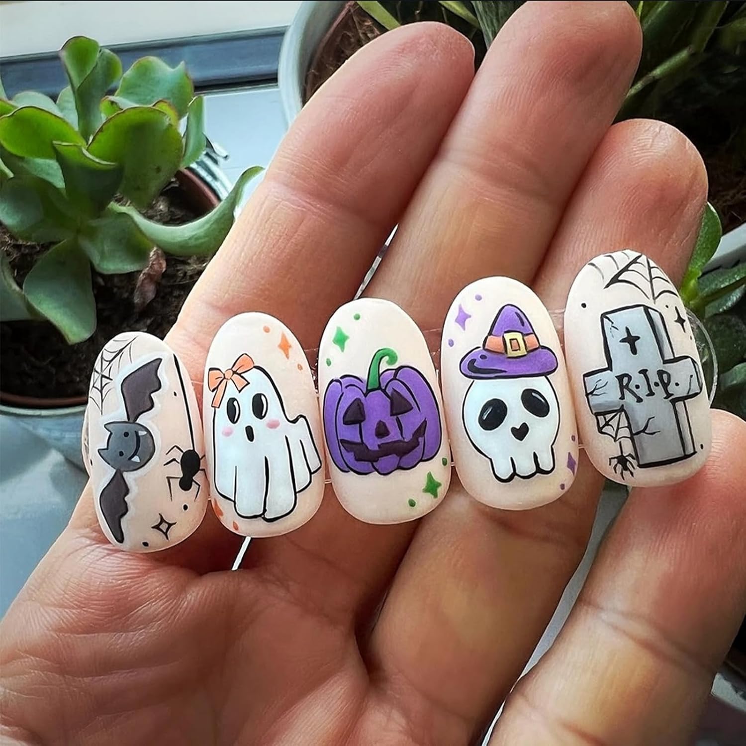 Halloween Press on Nails Short Oval Fake Nails Cute False Nails with Ghost Pumpkin Spider Web Designs Nude Fall Acrylic Nail Glossy Glue on Nail for Women Girls 24Pcs