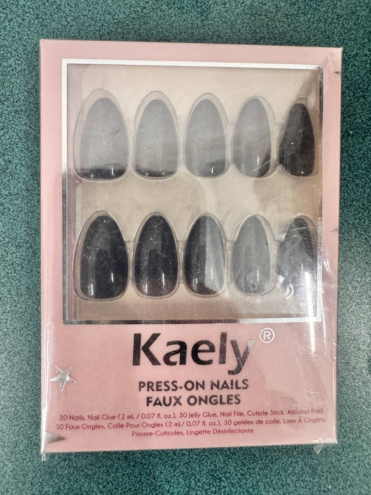 Black Pearl Press On Nails Short Almond 30 Pcs, Designer Reusable Acrylic Fake Nails with Glue, Glitter Soft Gel Nails Wedding and Party, Stick On Glue On Nails, Nails for Women Gift